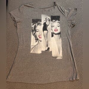 Marlin Monroe Graphic Print T Shirt Womens Size 1X Gray And White